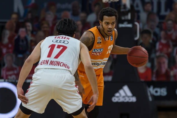 无奈但现实 无奈但现实